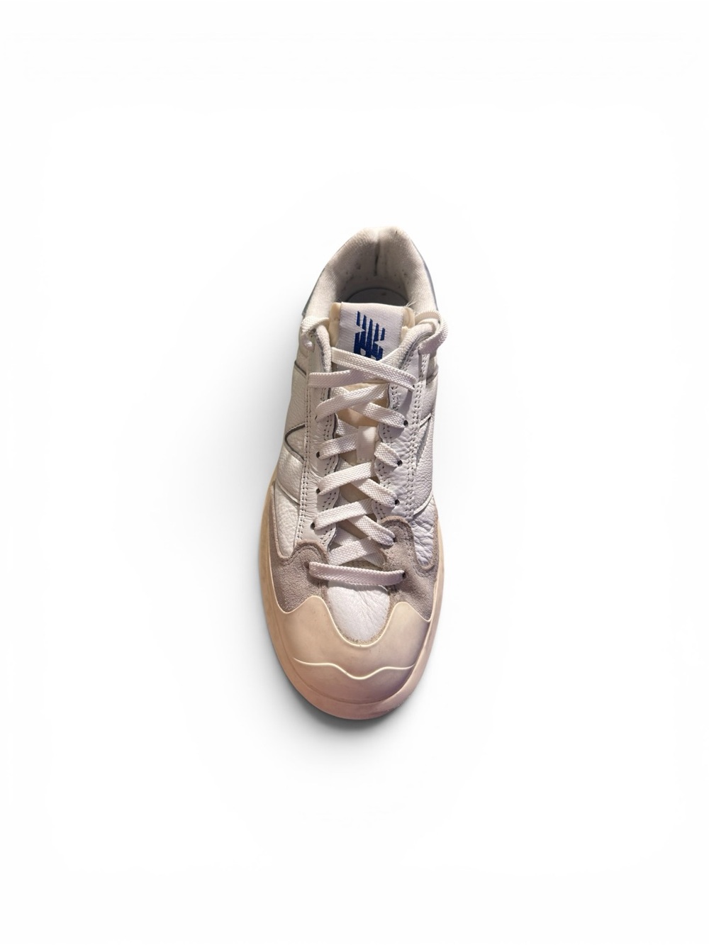 New Balance Women’s Platform Trainer in Cream and Light Blue - Picture 2 of 3